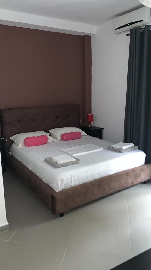 דרמי Hotel Natali מראה חיצוני תמונה
