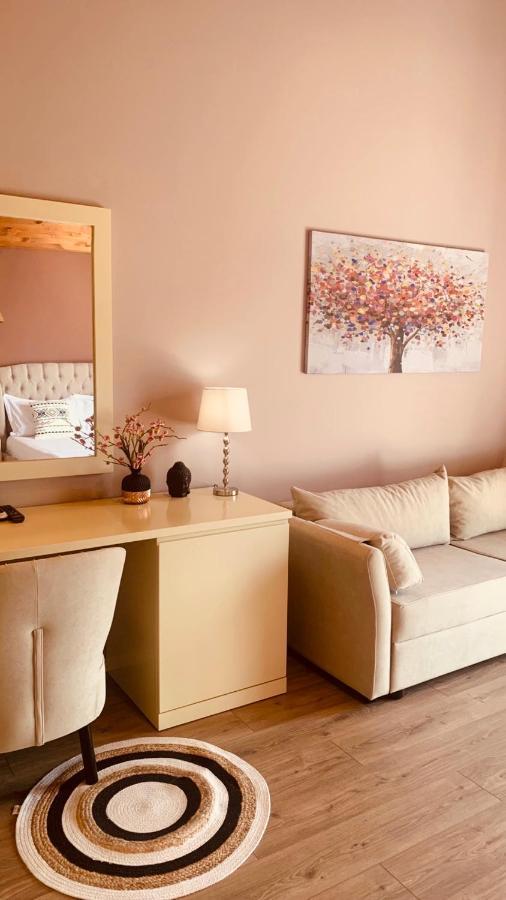 דרמי Hotel Natali מראה חיצוני תמונה