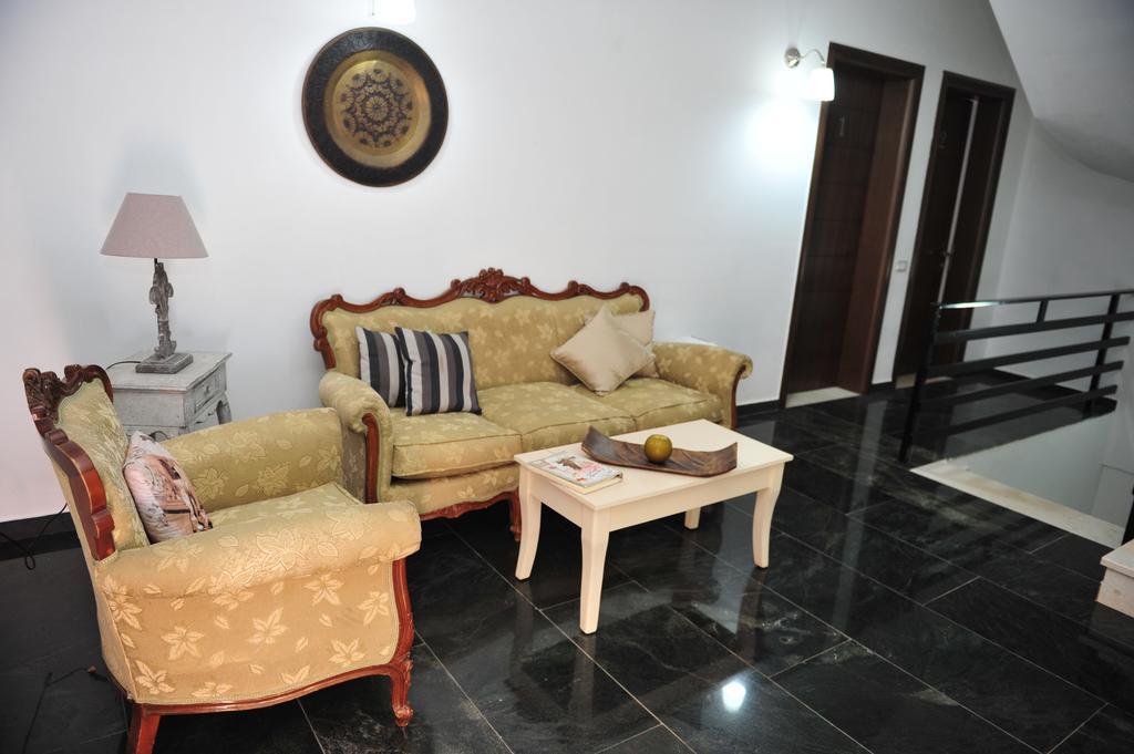 דרמי Hotel Natali מראה חיצוני תמונה